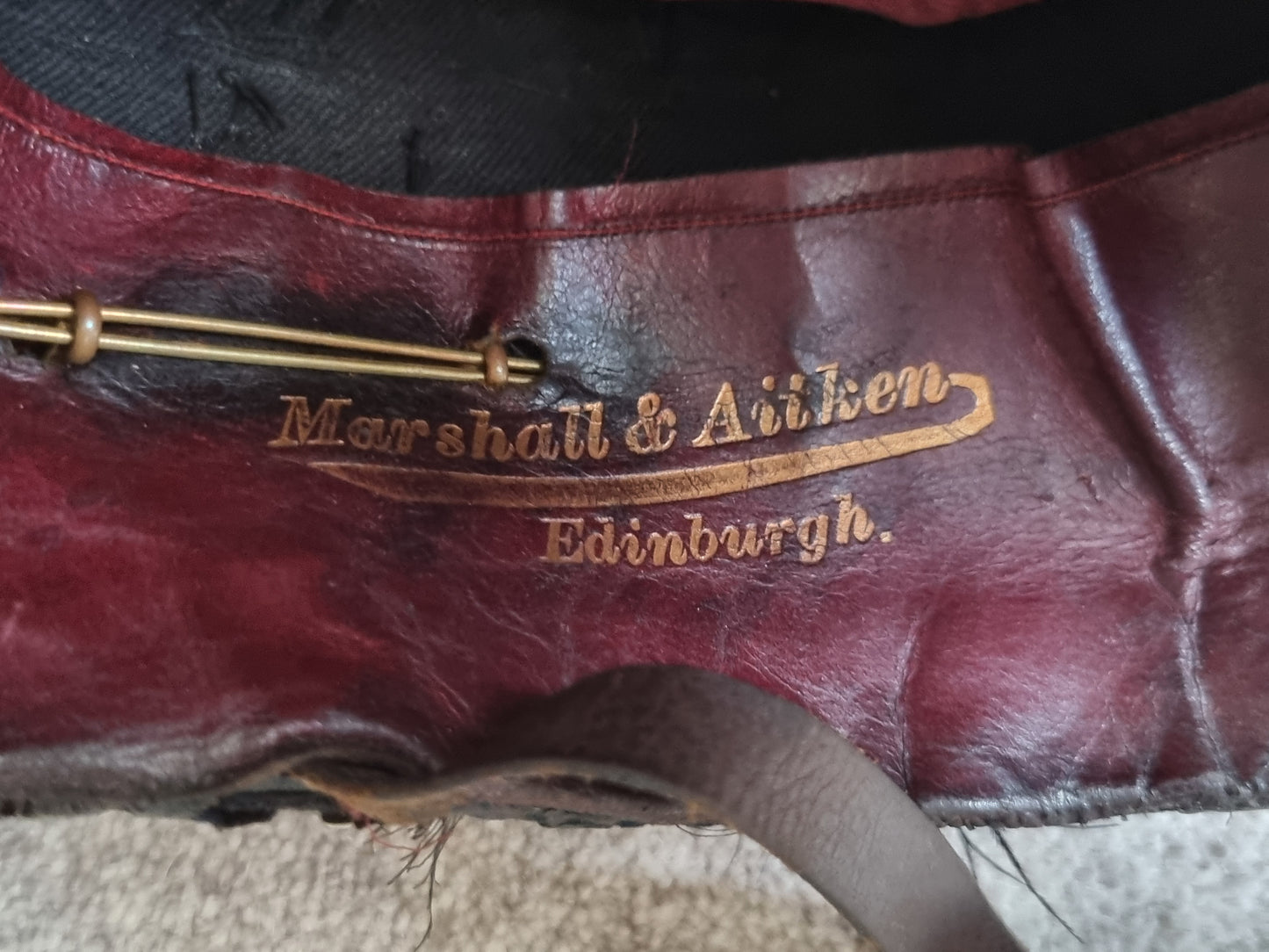 WW2 Black Watch 5 Tail feather bonnet & Tin For Major Malcolm Wolfe-Murray