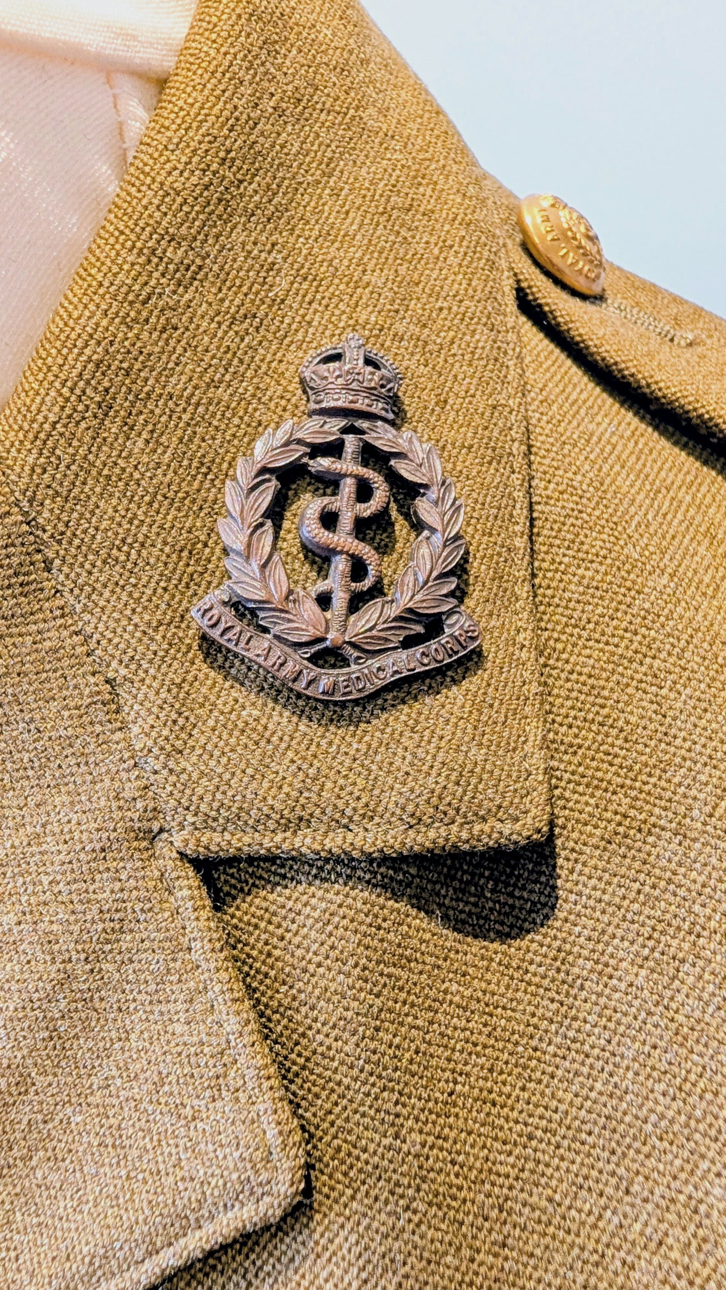 WW1 British Army Captain's Uniform Jacket Royal Army Medical Corps RAMC Named