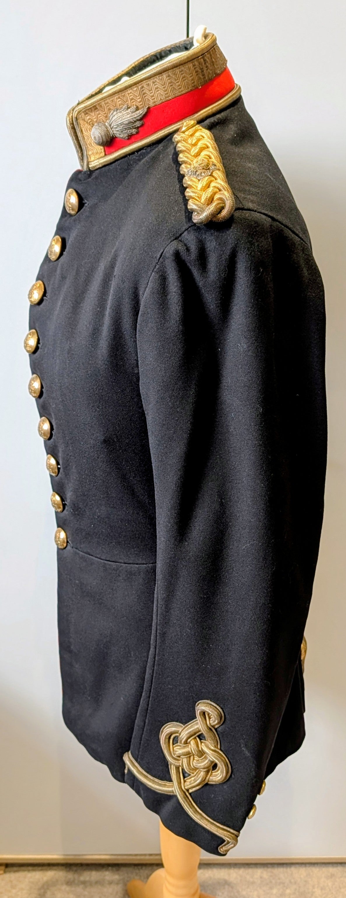 Interwar British Army Royal Artillery 2nd Lieutenant Dress Uniform Jacket