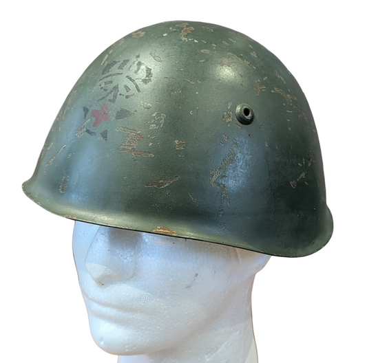 Rare WW2 Italian Army M33 Helmet With Medics Doctors Decal