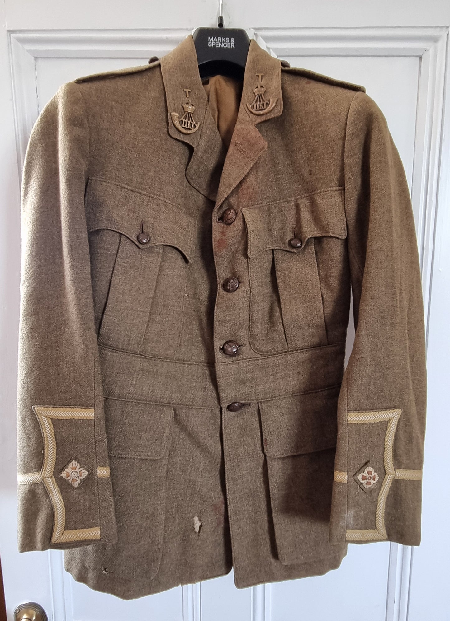 SOLD! WW1 British Army 2nd Lieutenant Uniform Jacket Durham Light Infantry