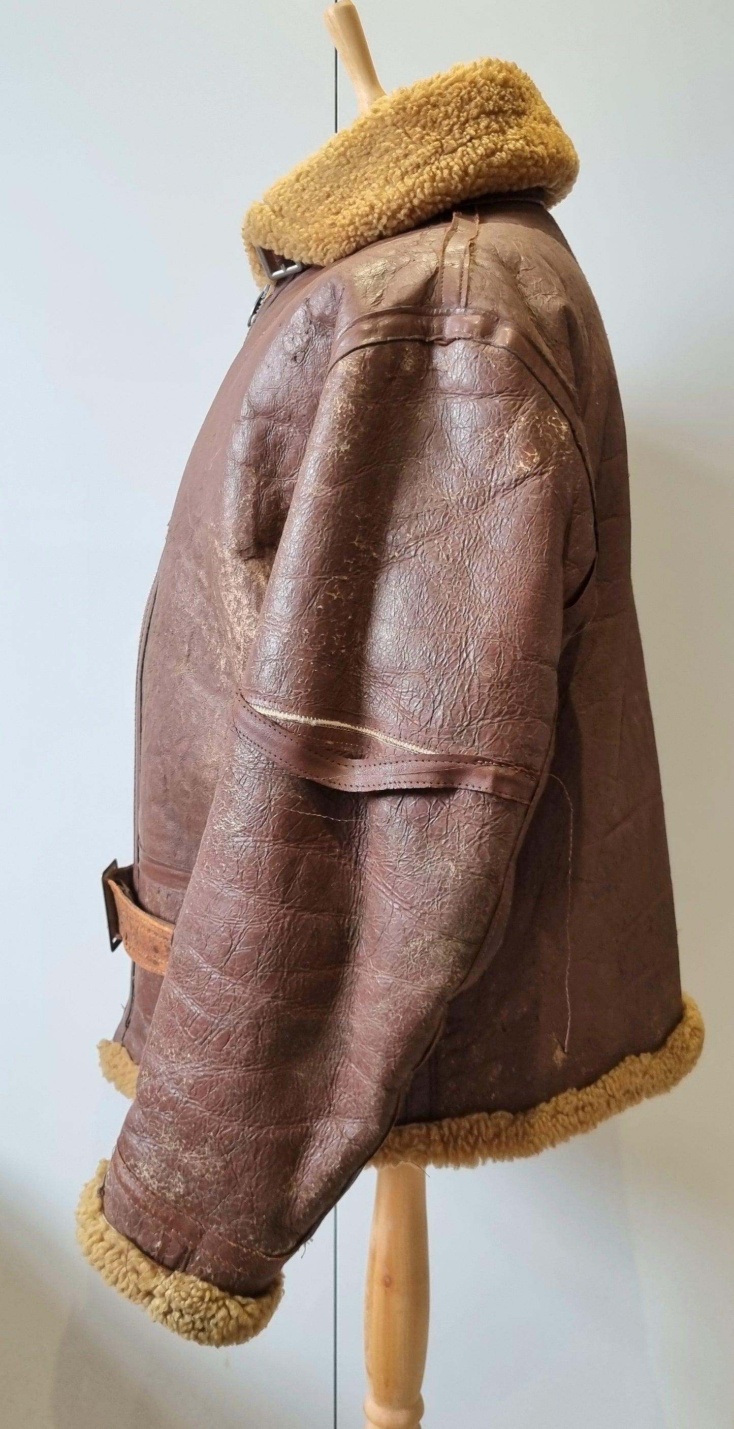 Fantastic Korean War Era 1950s RAF Irvin Sheepskin Flying Jacket