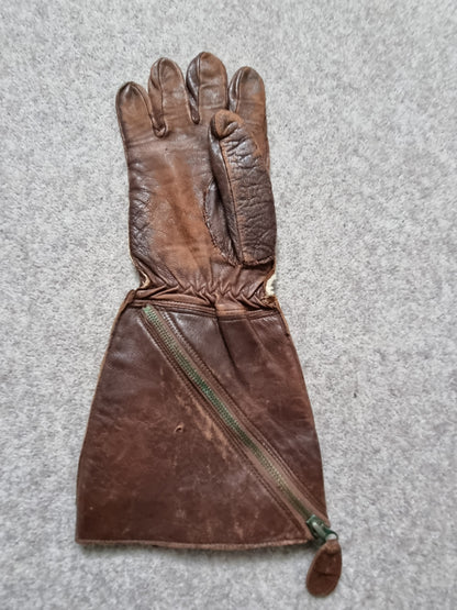 WW2 1941 Pattern RAF Flying Gloves, Air Ministry Stamped