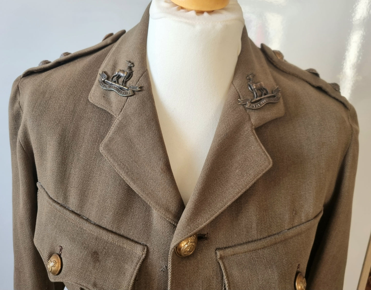 WW1 British Army Lieutenant Uniform Jacket Royal Warwickshire Regiment & Sam Browne