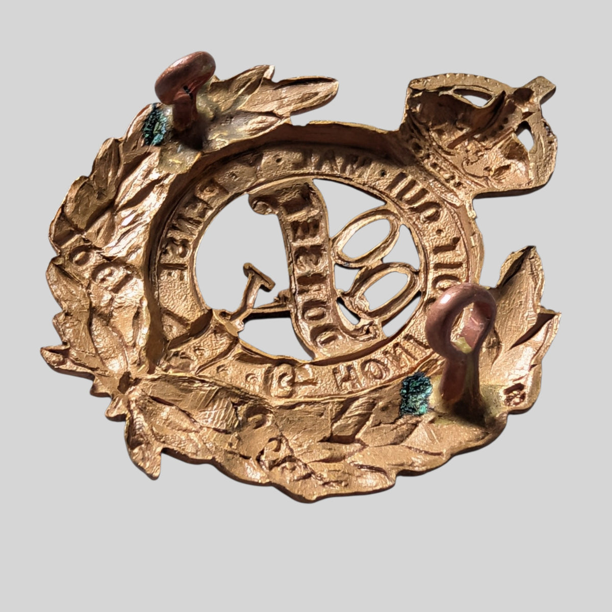 Early The Queen's Own Dorset Yeomanry Gilding Metal Cap Badge 1908-22