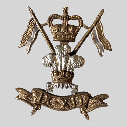 9th / 12th Lancers Officer’s Silver & Gilt Cap Badge
