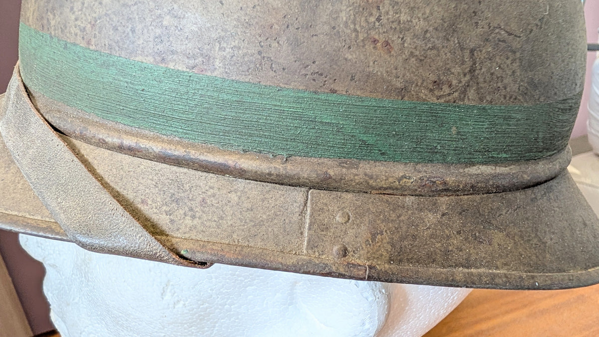 Extremely Rare WW1 Greek Army M18 ‘Adrian’ Helmet