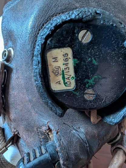 WW2 RAF TYPE C FLYING HELMET, RECEIVERS & WIRING LOOM + TYPE H MASK