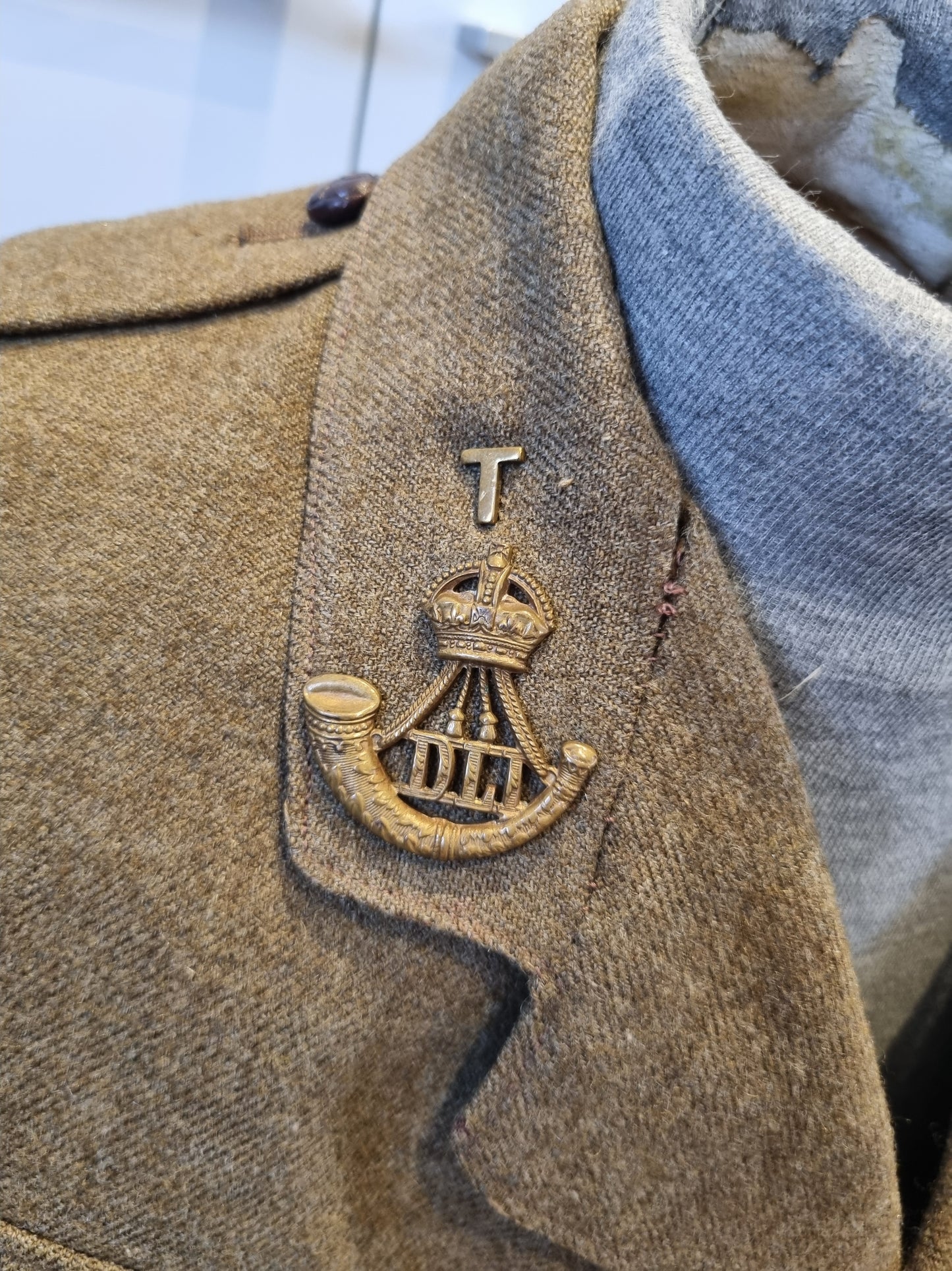SOLD! WW1 British Army 2nd Lieutenant Uniform Jacket Durham Light Infantry