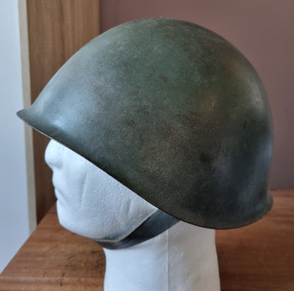 Rare WW2 Italian Experimental Rivetless M33 Helmet, Named