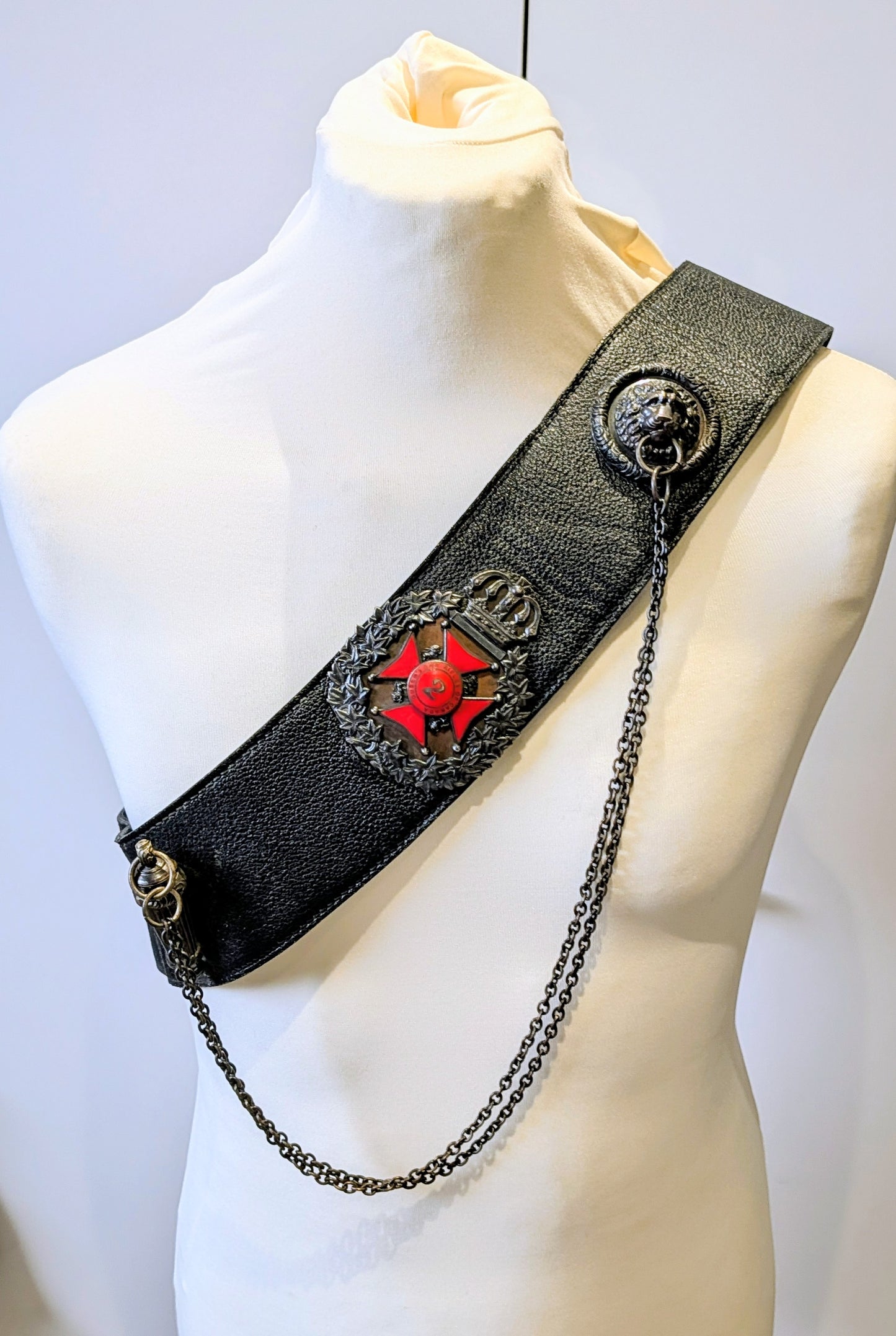 Victorian Queen's Own Rifles Of Canada QOR Leather CrossBelt & Pouch