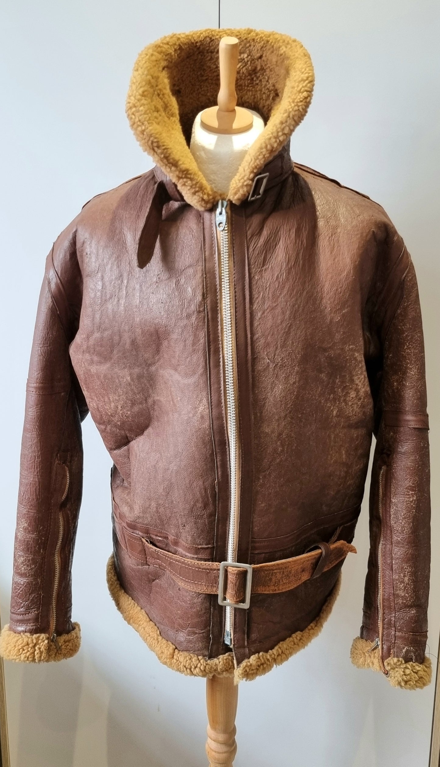 Fantastic Korean War Era 1950s RAF Irvin Sheepskin Flying Jacket