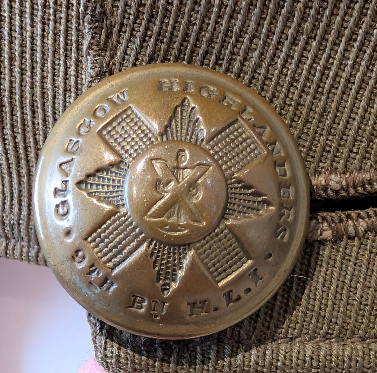 Fantastic WW1 9th Bn Glasgow Highlanders HLI Territorial Major's Cutaway Cuff Rank Jacket to an MC Winner
