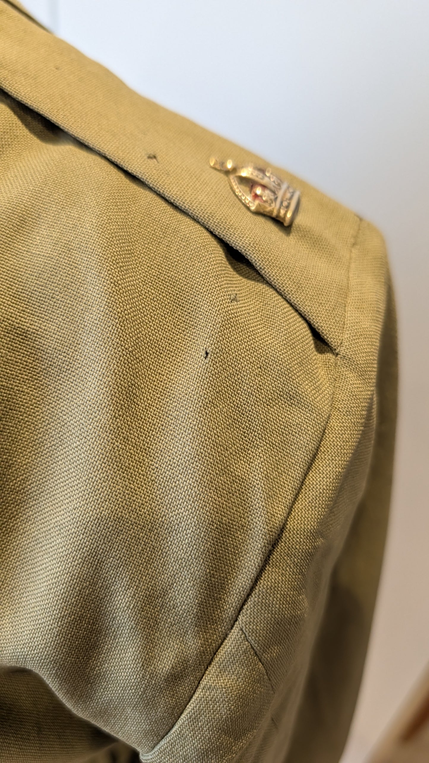 WW2 Royal Canadian Army Major's Tropical Khaki Dress Jacket, Named & dated 1942