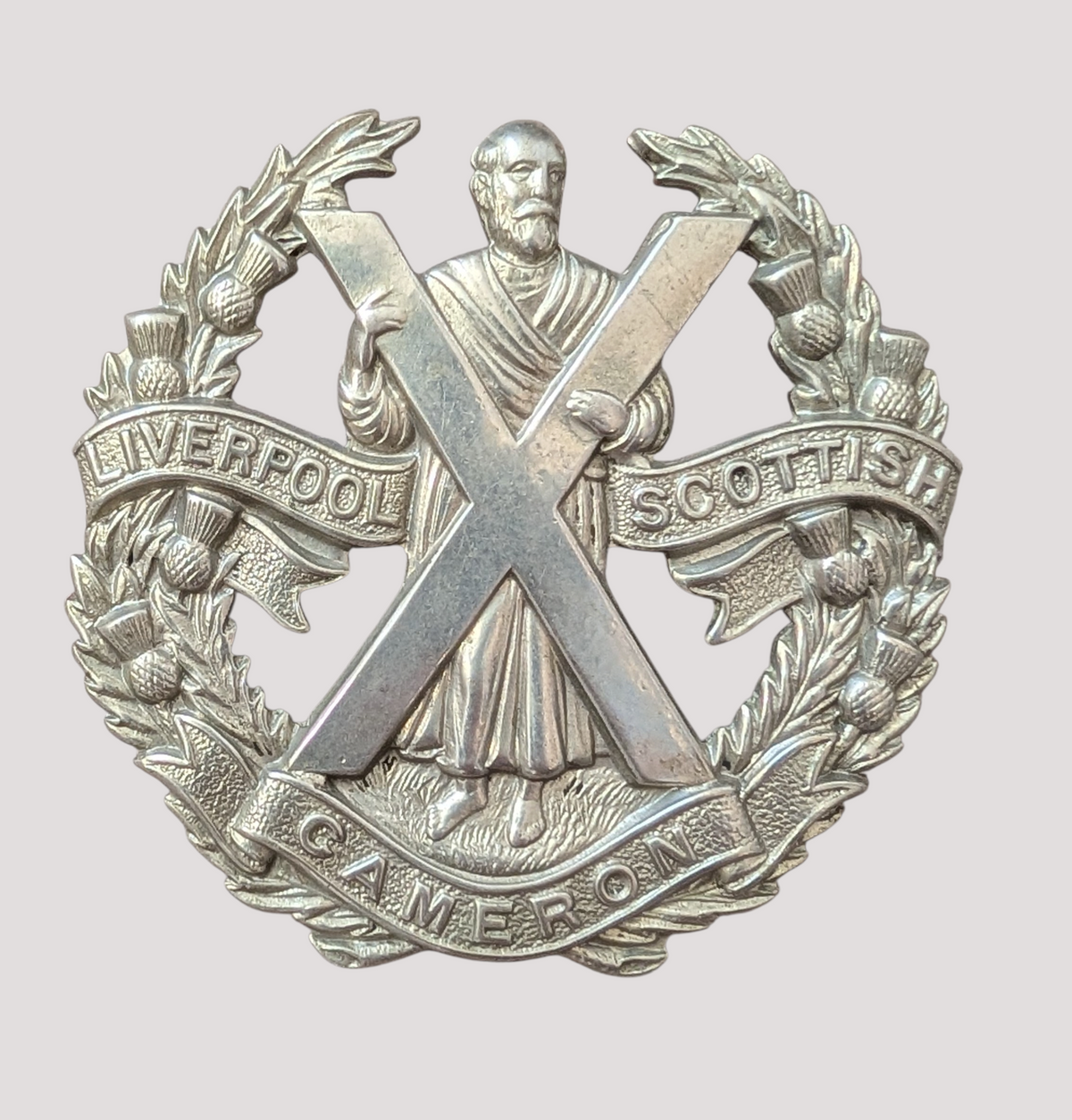 Officer's Silver Liverpool Scottish Cameron Highlanders Glengarry Badge Post 1937