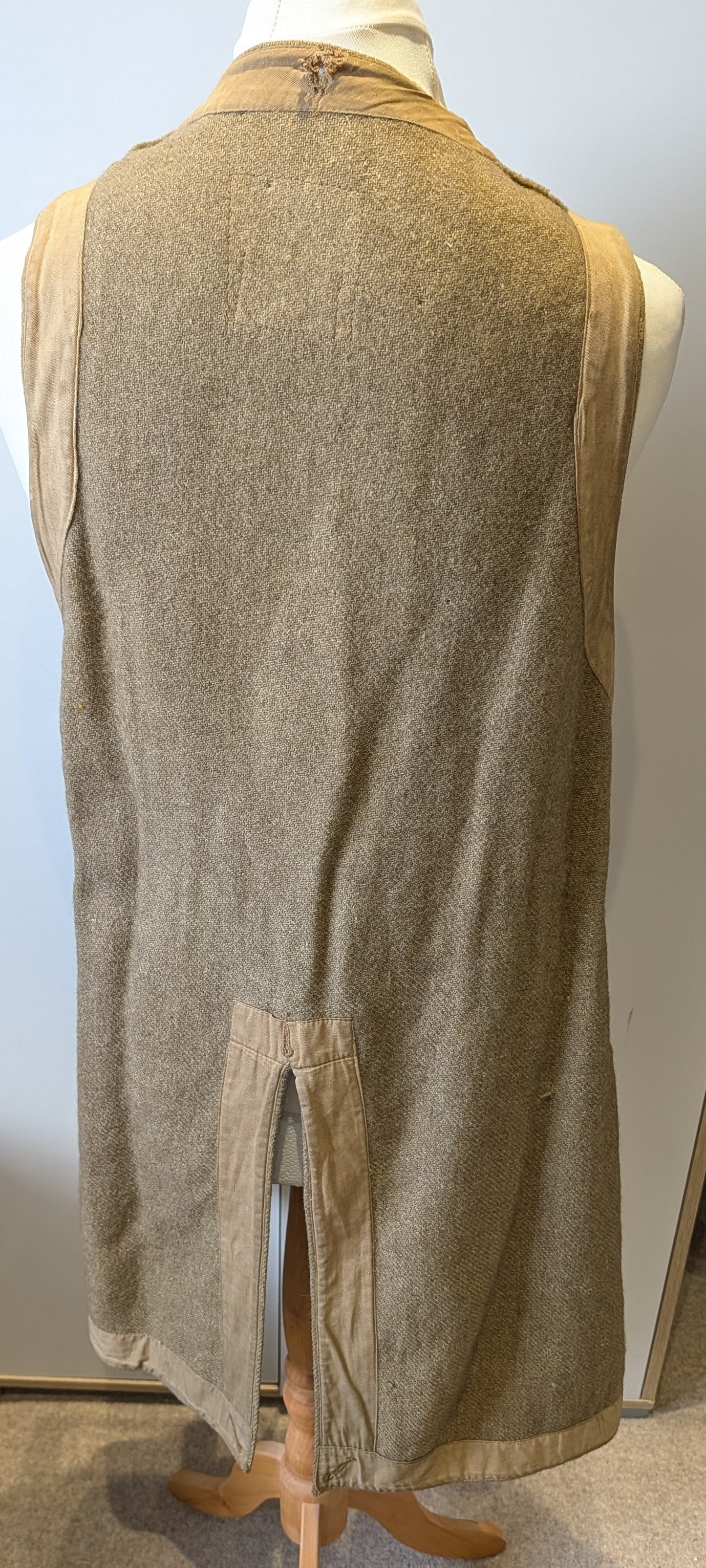 SOLD! Rare WW1 Burberry Officers Private Purchase Trench Coat with button-in Woollen Liner & Balaclava