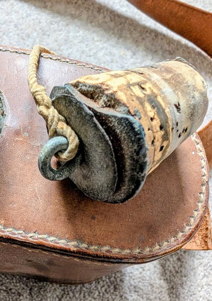 UNUSUAL & RARE WW1 BRITISH ARMY OFFICERS PRIVATE PURCHASE WATER BOTTLE LEATHER COVERED