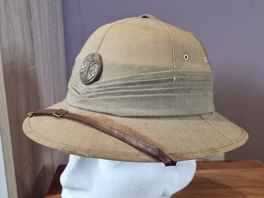 Rare WW2 Japanese Naval Engineers Pith Helmet