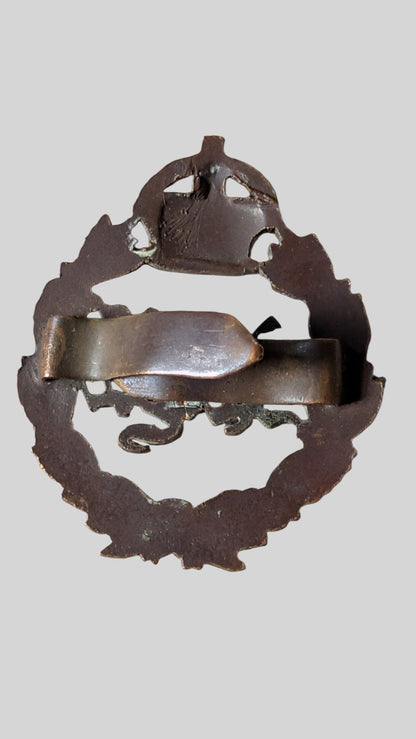Rare 2nd Dragoon Guards (Queen Bays)  Officer's Bronze Cap Badge