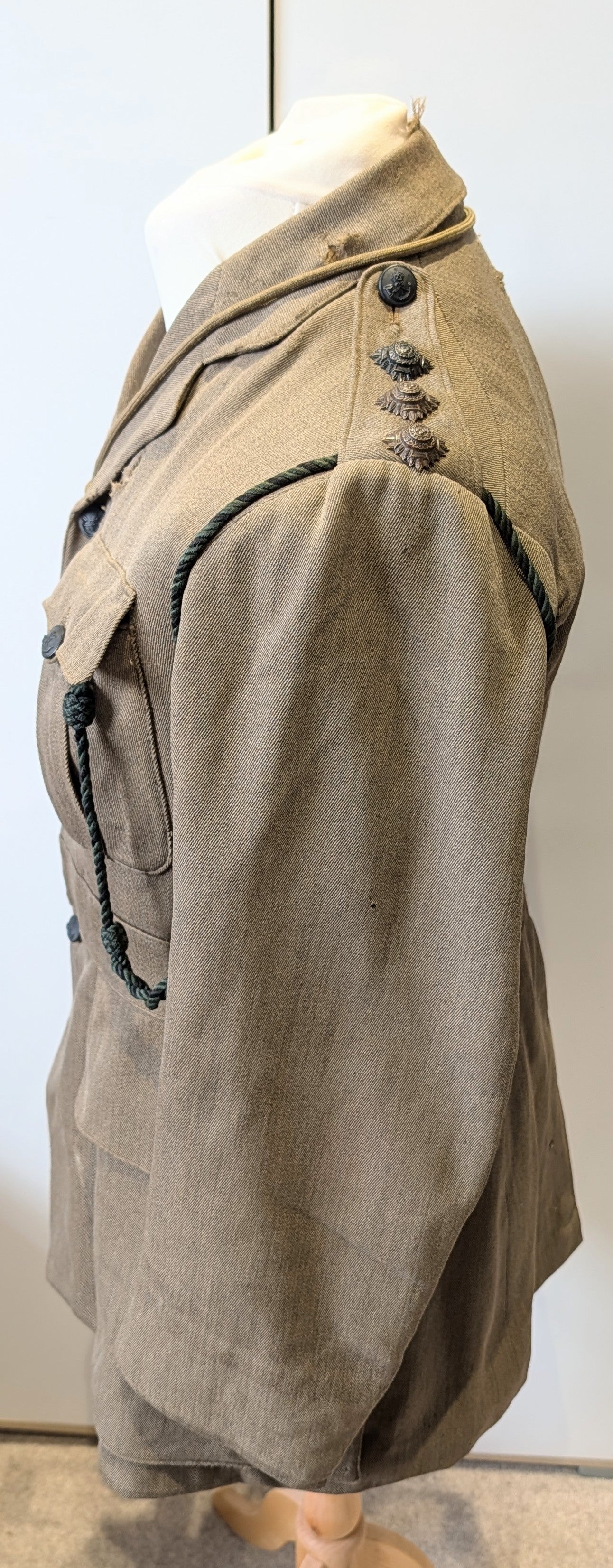 WW1 British Army Captain's Rifle Brigade Uniform Jacket Named