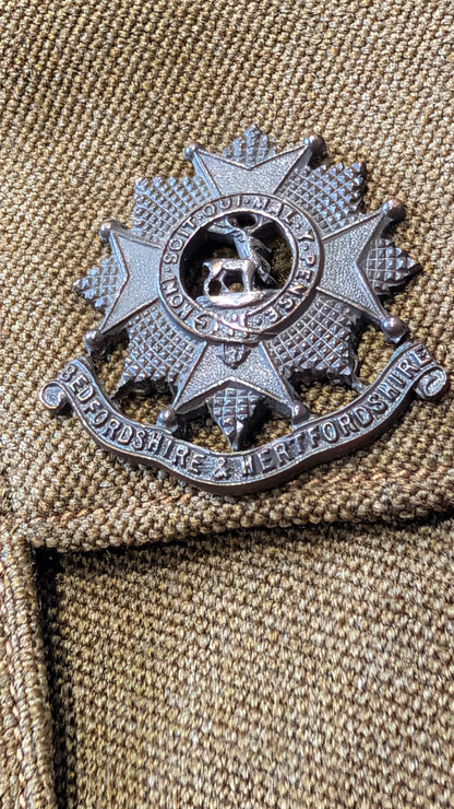WW2 1942 British  Bedfordshire & Hertfordshire Regt Captain's Jacket