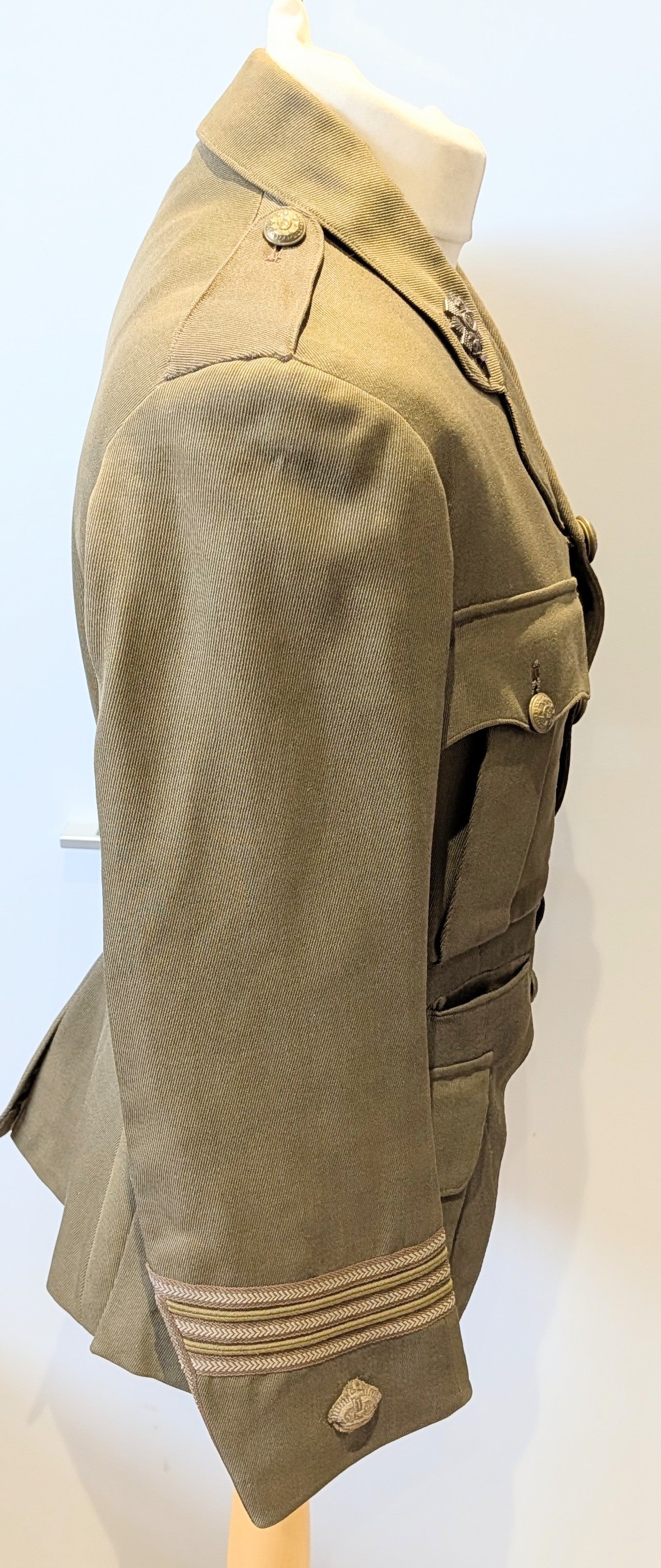 Fantastic WW1 9th Bn Glasgow Highlanders HLI Territorial Major's Cutaway Cuff Rank Jacket to an MC Winner