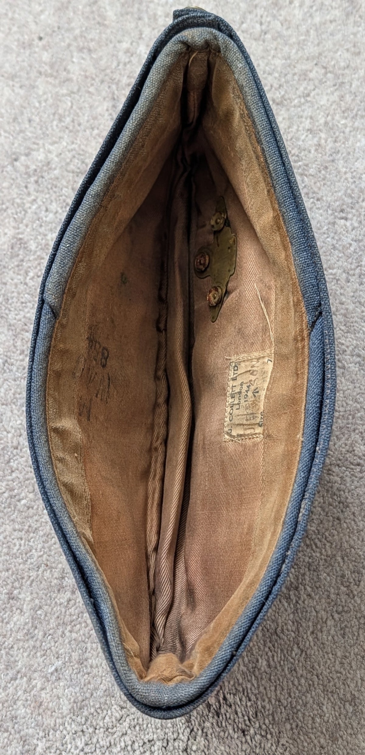 WW2 RAF Royal Air Force Officers Sidecap Dated 1944