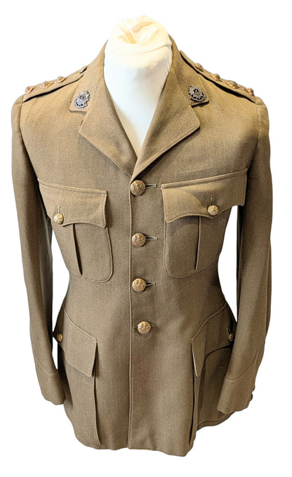 WW2 1942 British  Bedfordshire & Hertfordshire Regt Captain's Jacket