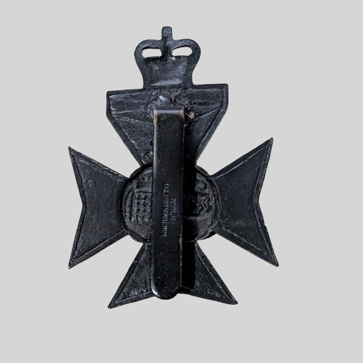 Queen's Royal Rifles Blackened Cap Badge 1961-66