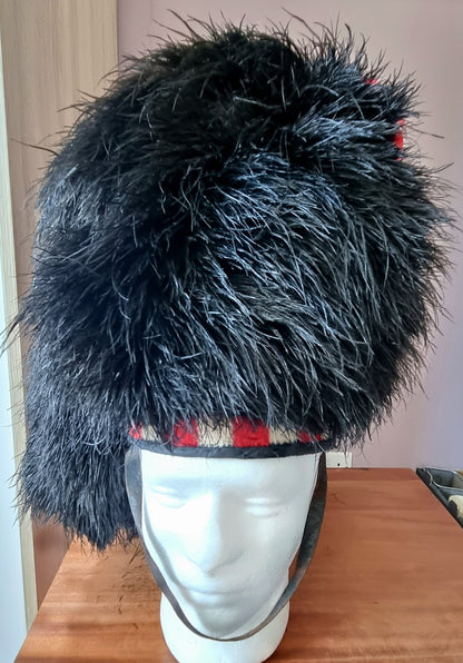 WW2 Black Watch 5 Tail feather bonnet & Tin For Major Malcolm Wolfe-Murray