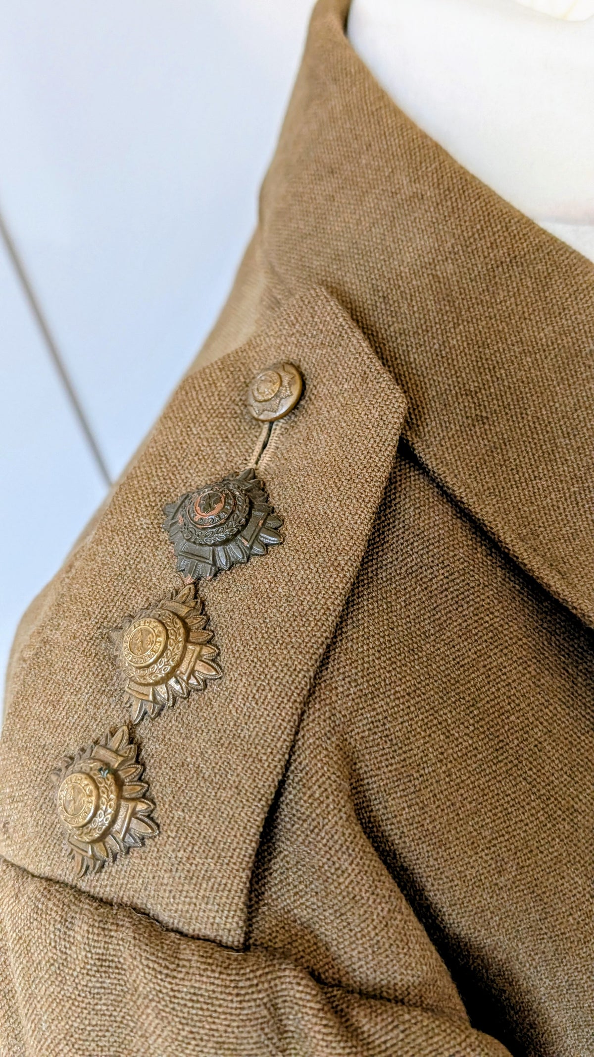 SOLD! WW1 British Army Captains Jacket Coldstream Guards - William M Beckwith DSO