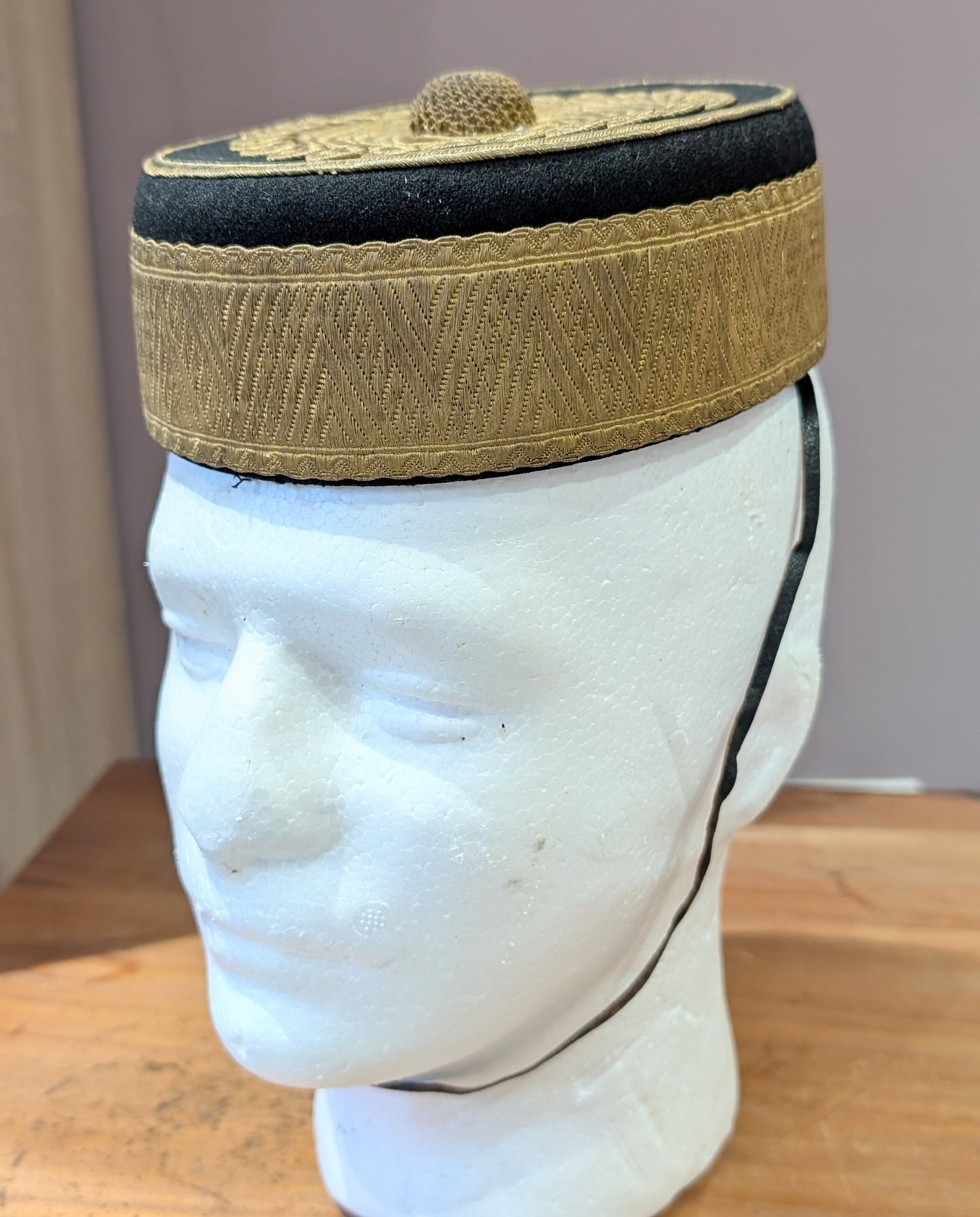 Fantastic Rare Original Victorian 4th Hussars Officers Pill Box hat & Chinstrap