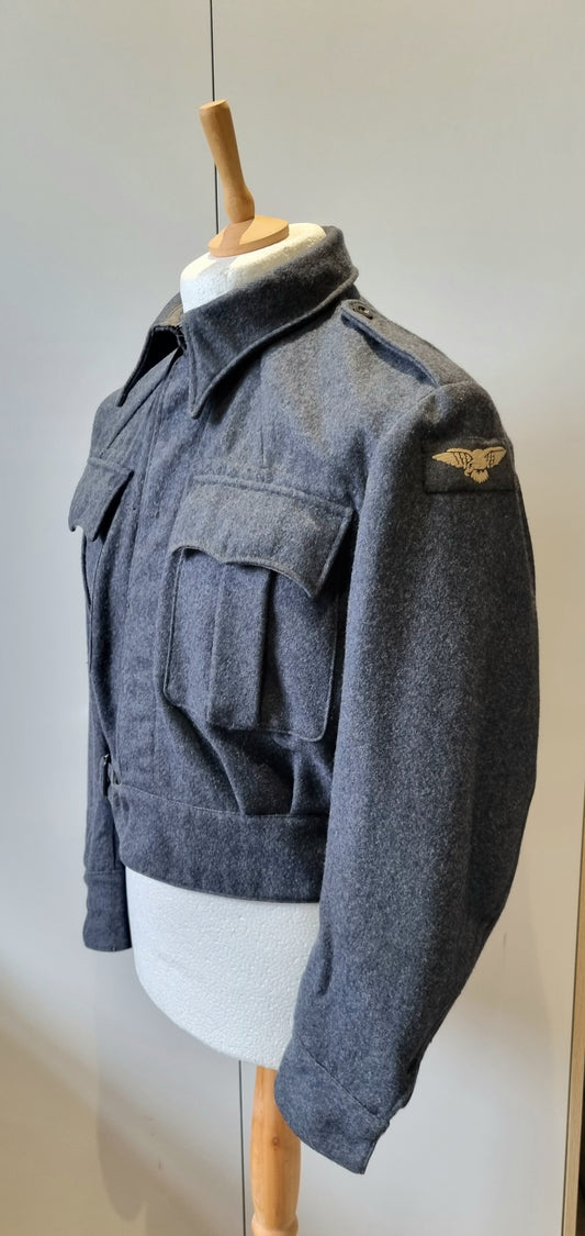 WW2 RAF Battleblouse, Dated 1945